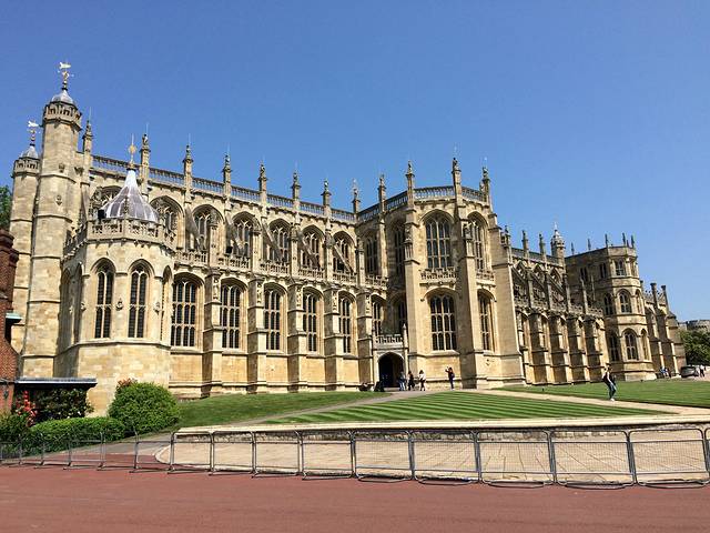 牛津大学大学学院
