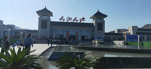 天山天池旅游景点攻略图
