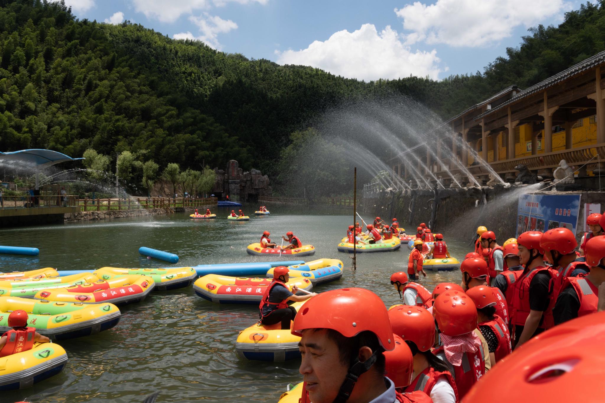 避暑玩水|尖叫、撒欢、打水仗，衡阳周边这个景区约你来“浪”~