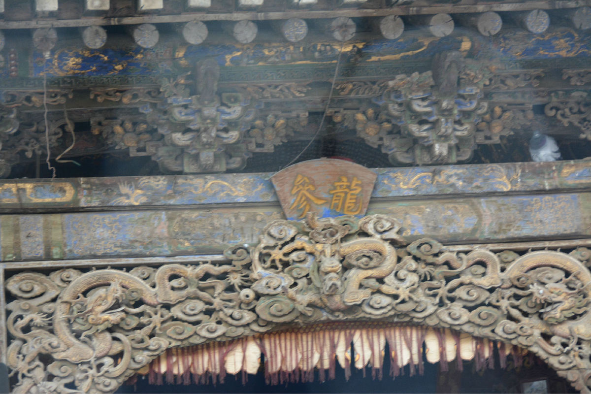 龙王殿是坐北向南建筑五龙王被安排在最高的北台专管五台山的耕云播雨