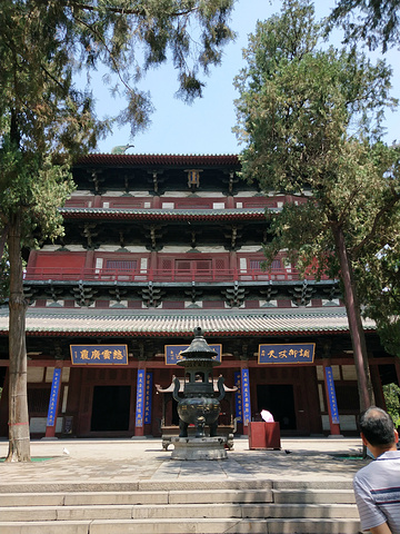 中國十大名寺之一正定隆興寺亦稱為大佛寺為國家4a級旅遊景區寺院始建