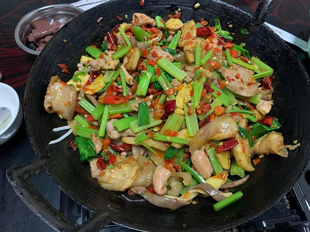 农家杀猪饭(龙里店)