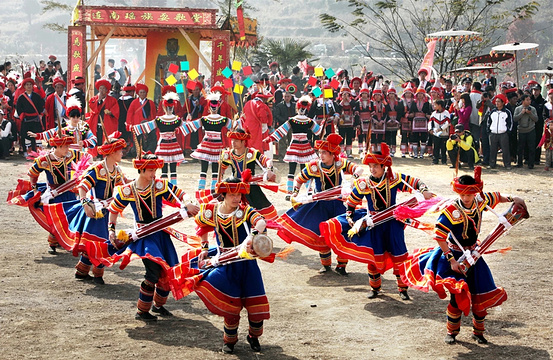 长鼓舞旅游景点图片