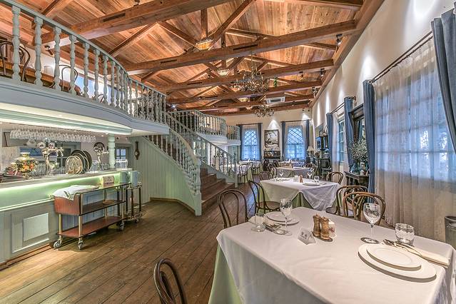 江畔餐厅(斯大林街店)