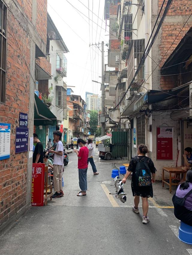 梁阿婆廿年老牌扣肉糯米饭