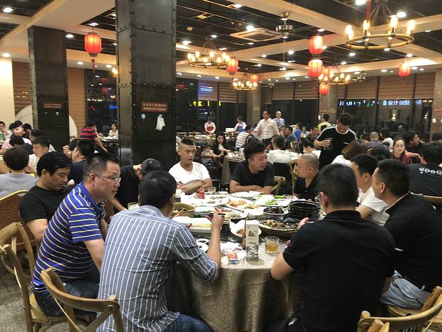 峙山餐饮·小知味私厨(海关路店)