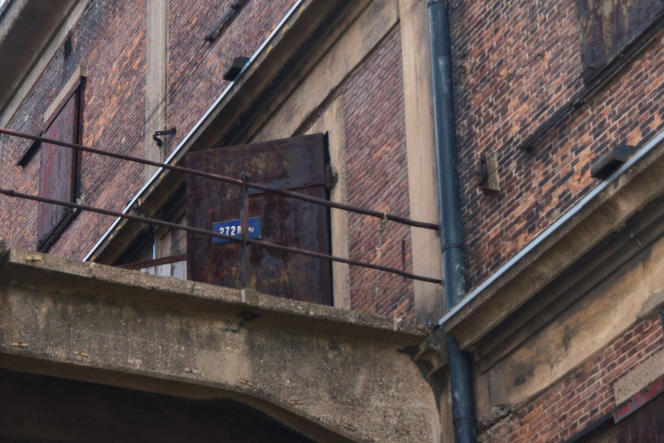 穿越时间与空间,带你看不一样的上海