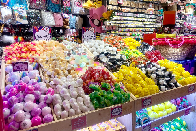 去泰国曼谷terminal21商场旅行.盘点超人气泰国零食清单