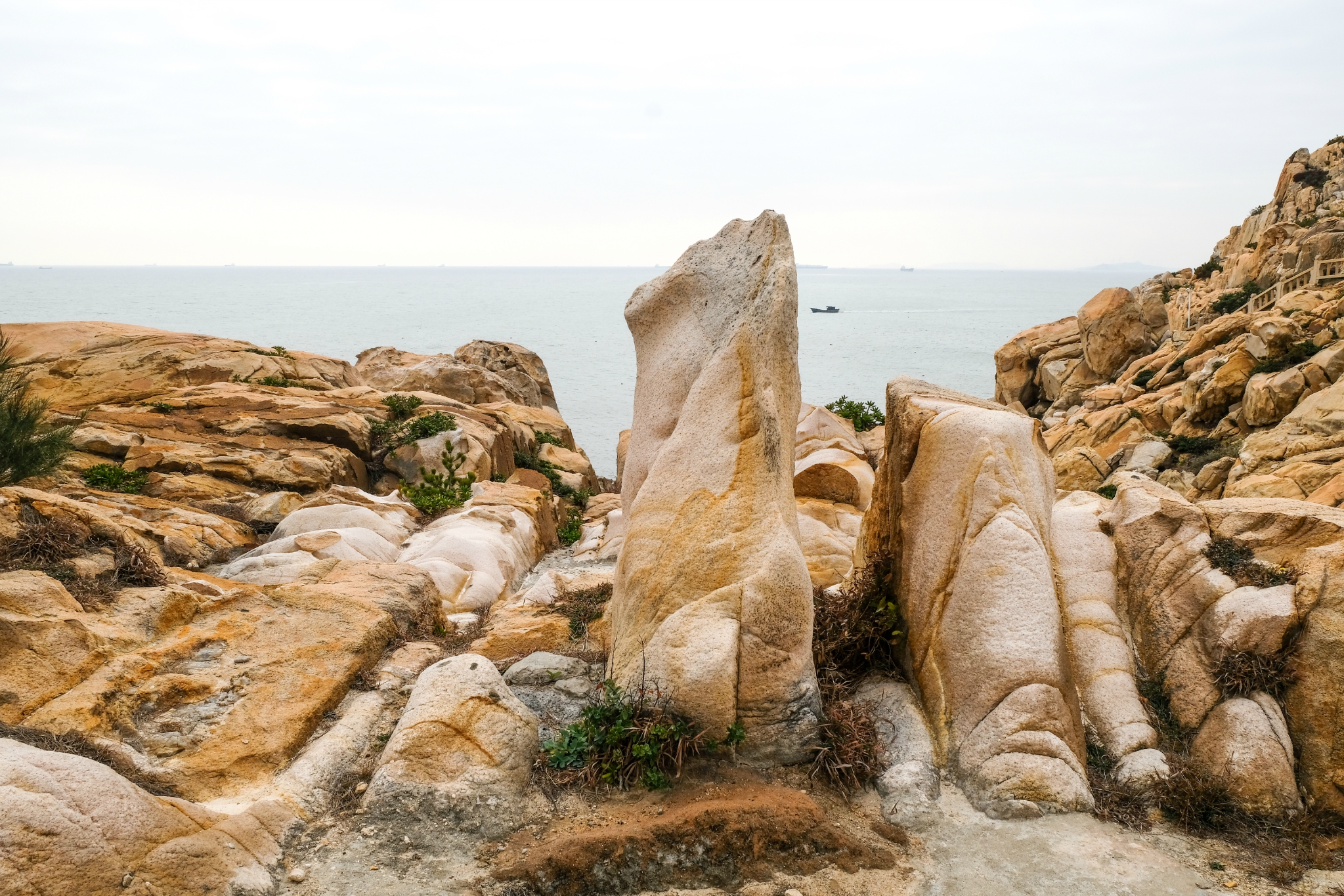 湄洲岛鹅尾神石园图片