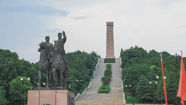 苏南抗战胜利纪念碑