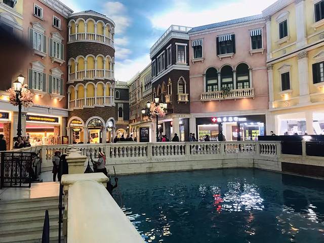 威尼斯贡多拉游船