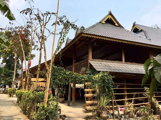 "勐景来村位于中缅边境，作为寨子有点商业化，作为景区还是很淳朴哒～_勐景来"的评论图片