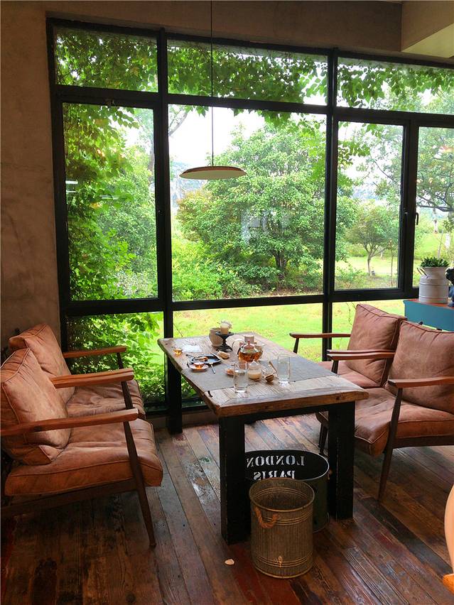 沐汐与花季(寿桃湖店)