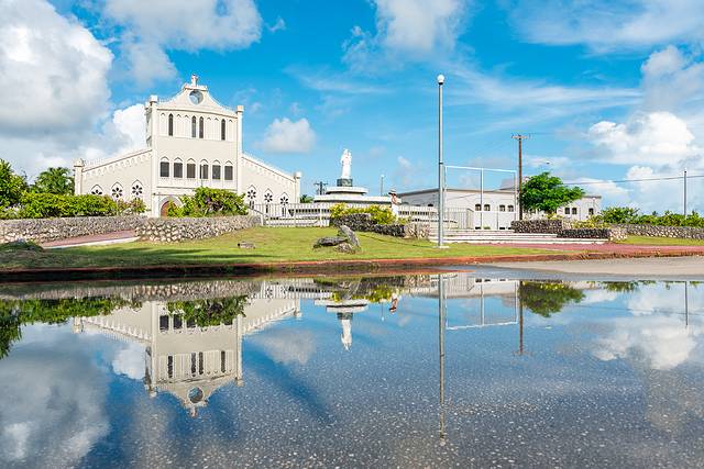 卡梅尔山天主教大教堂