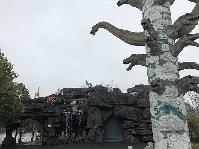 顾村公园自然谷恐龙乐园