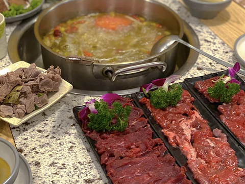 田村·酸汤牦牛肉(布达拉宫店)旅游景点图片
