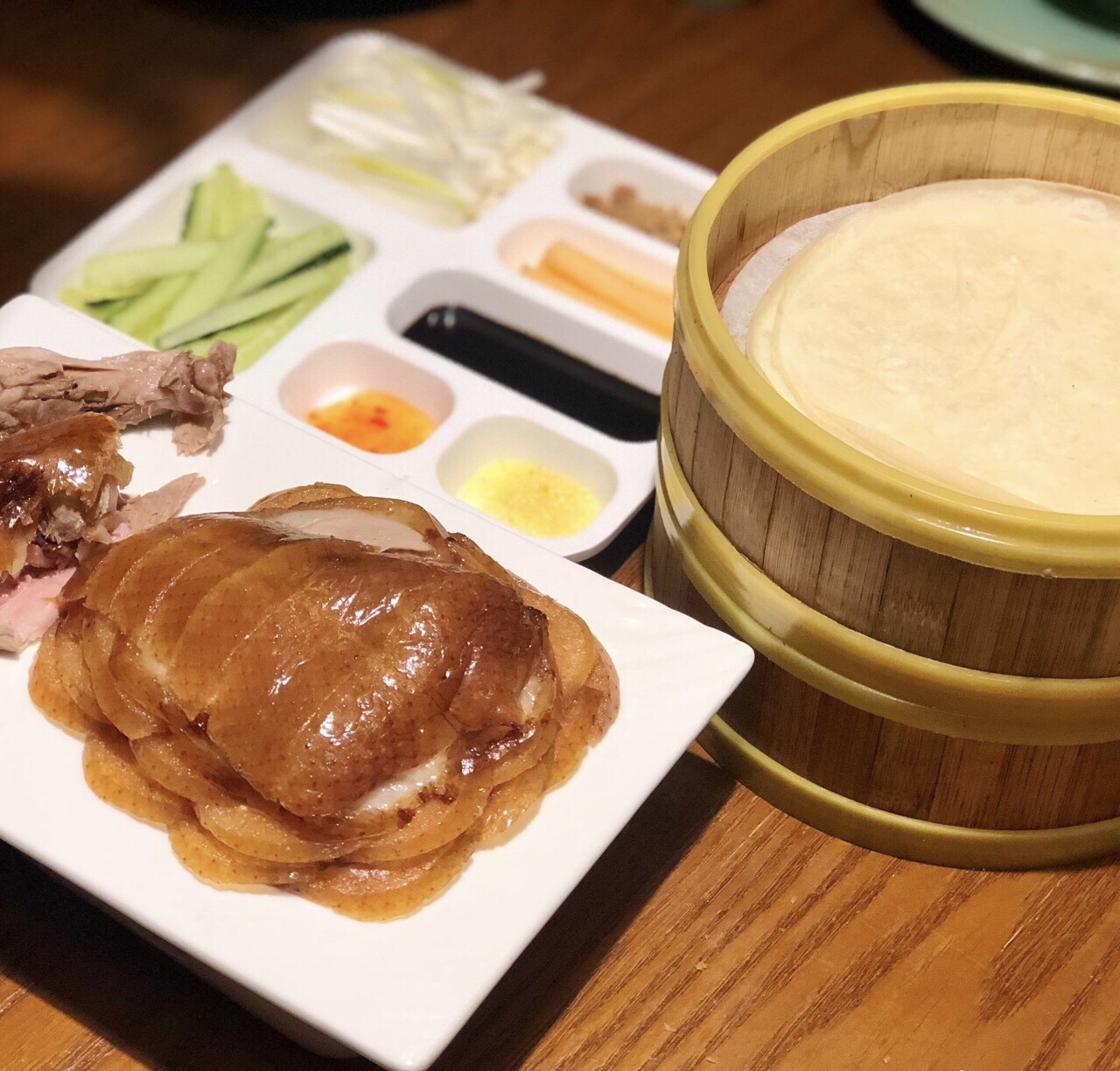 2023华馨园北京烤鸭(宝龙一城店)美食餐厅,这家店宫廷味儿很浓,都是以