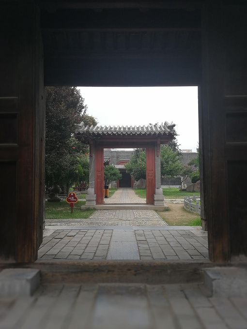 曲阜多少人口_曲阜师范大学(2)
