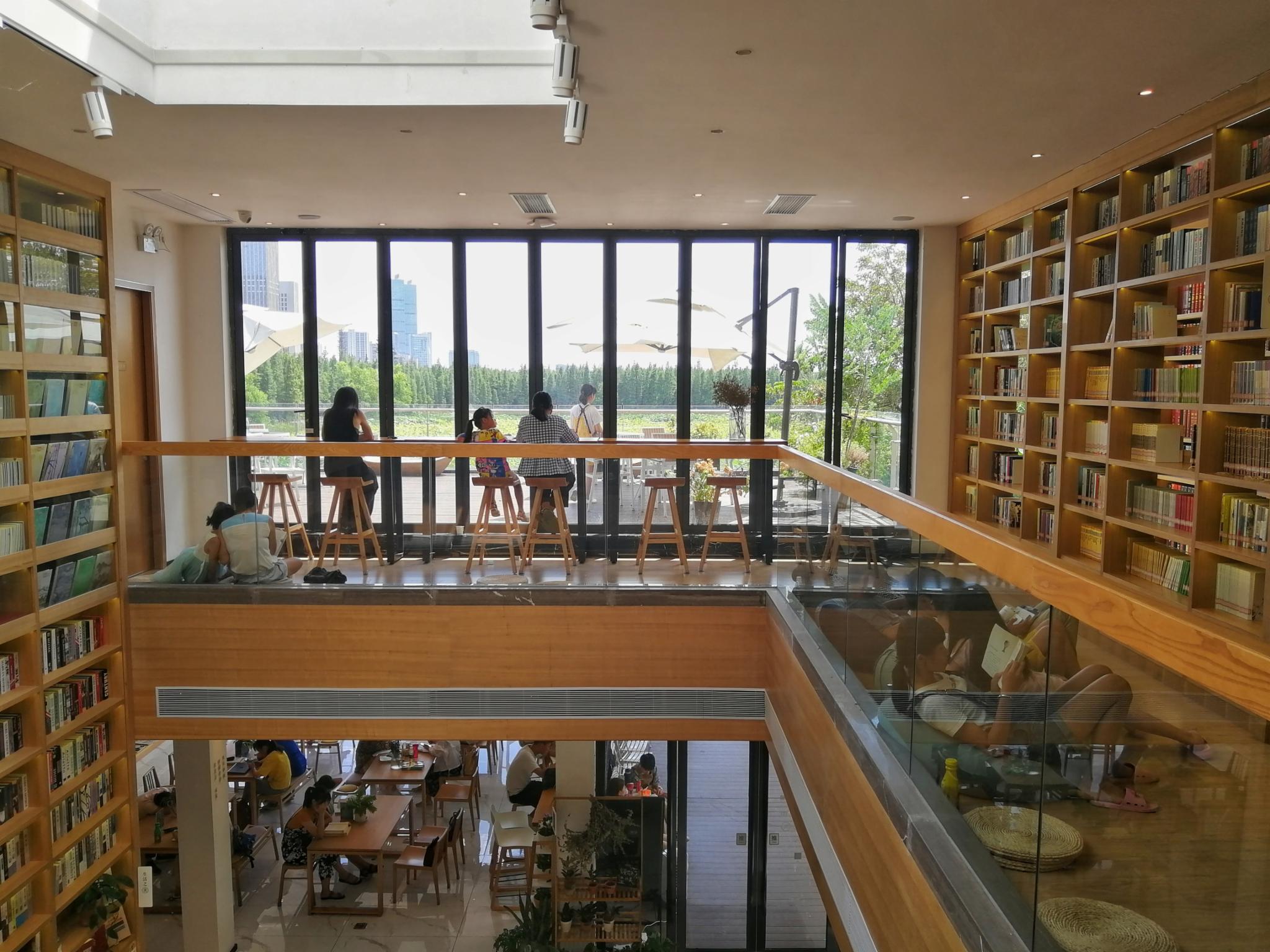 2023艾溪湖美书馆游玩攻略,它坐落于艾溪湖森林湿地公园.