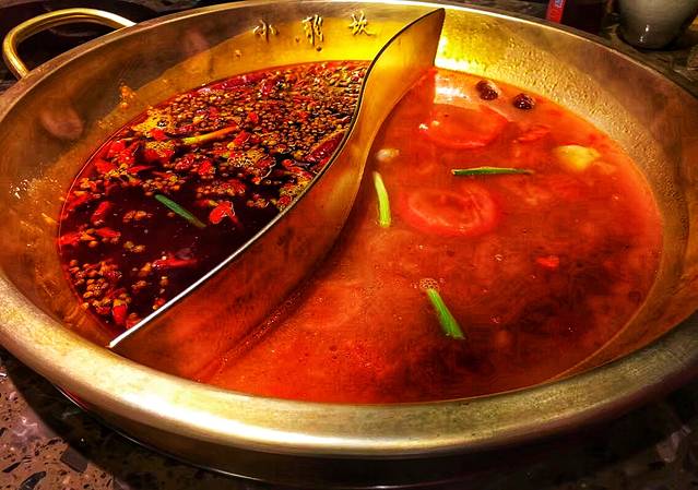 小龙坎火锅(阿罗海城市广场店)