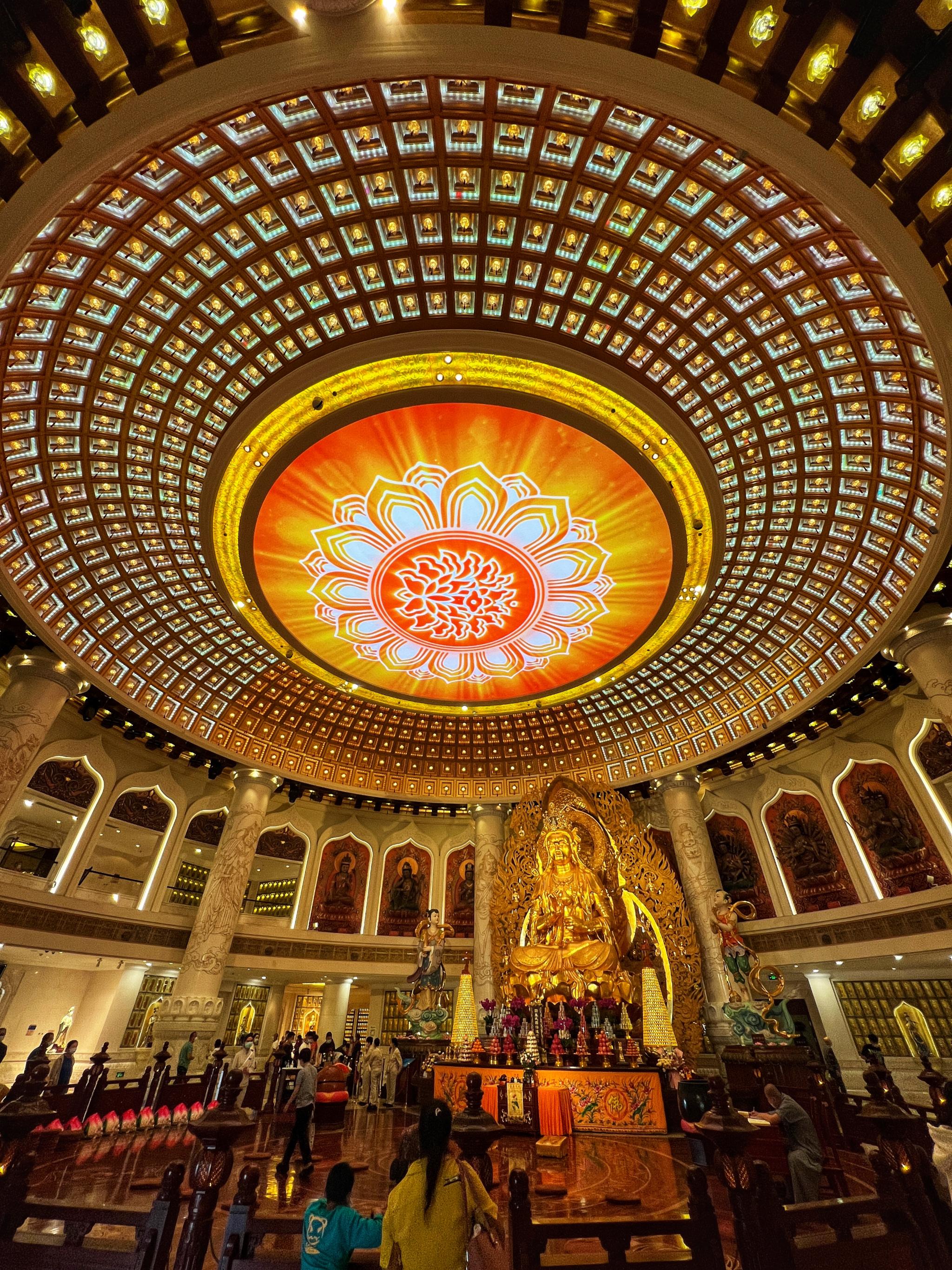 优美的传说，佛教的圣地——南山佛教文化苑（原创） - 知乎