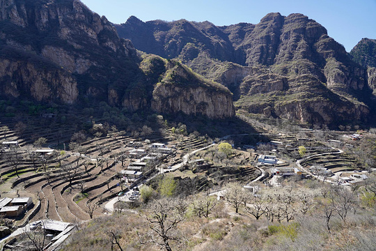 大滩梨花小栈旅游景点图片