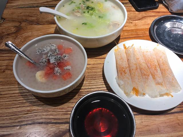 叶婆婆钵钵鸡(乐山老店)