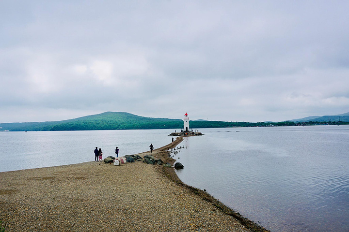 "第一个景点就是灯塔，(TokarevLight)是海参崴的标志性建筑，俄罗斯著名的灯塔_托卡列夫斯基灯塔"的评论图片