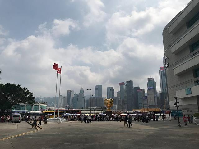 香港回归祖国纪念碑