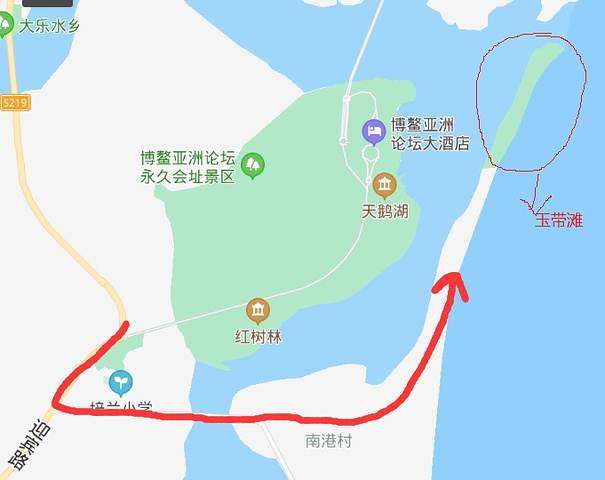 "近观会址，还可以买票进入会址参观，开放时间截止五点，我们过去就四点四十了，决定不进去了，在外面留个影_博鳌亚洲论坛永久会址"的评论图片