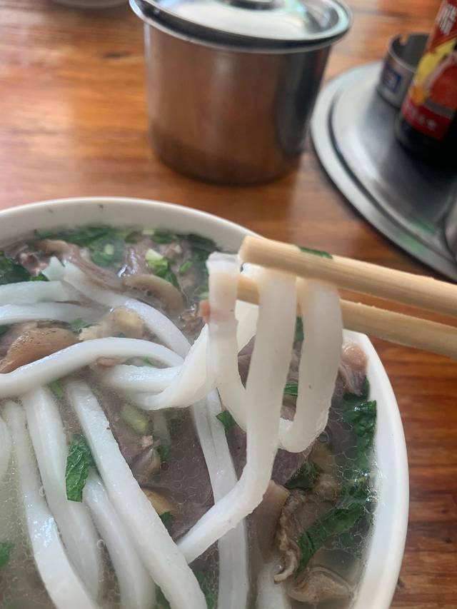 雷记老字号正宗花江狗肉馆