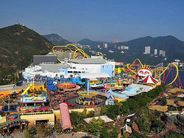 "香港海洋公园应该是最适合成年人去玩儿的游乐园之一了吧，在里面释放不灭的童心，是一件无比快乐又幸福的事_香港海洋公园"的评论图片