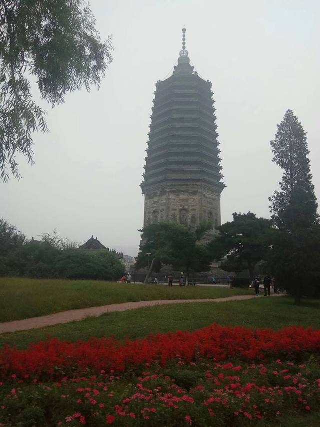 锦州古塔历史文化公园