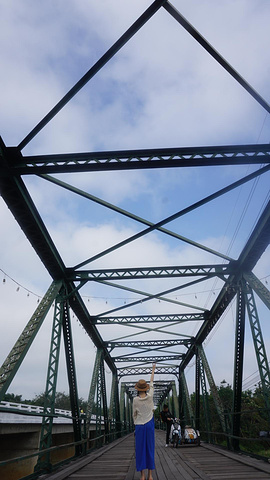 "_二战纪念桥"的评论图片