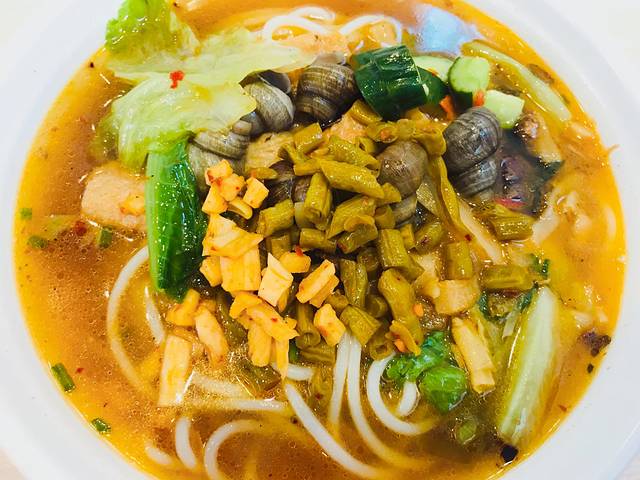 20元人民币背景观景台