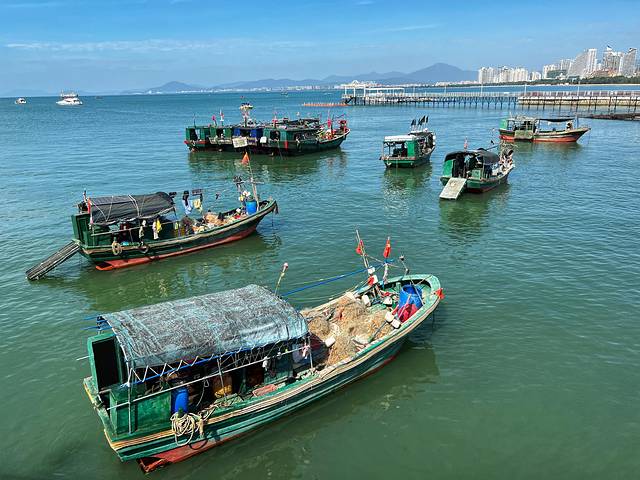 凤凰岛直升机基地