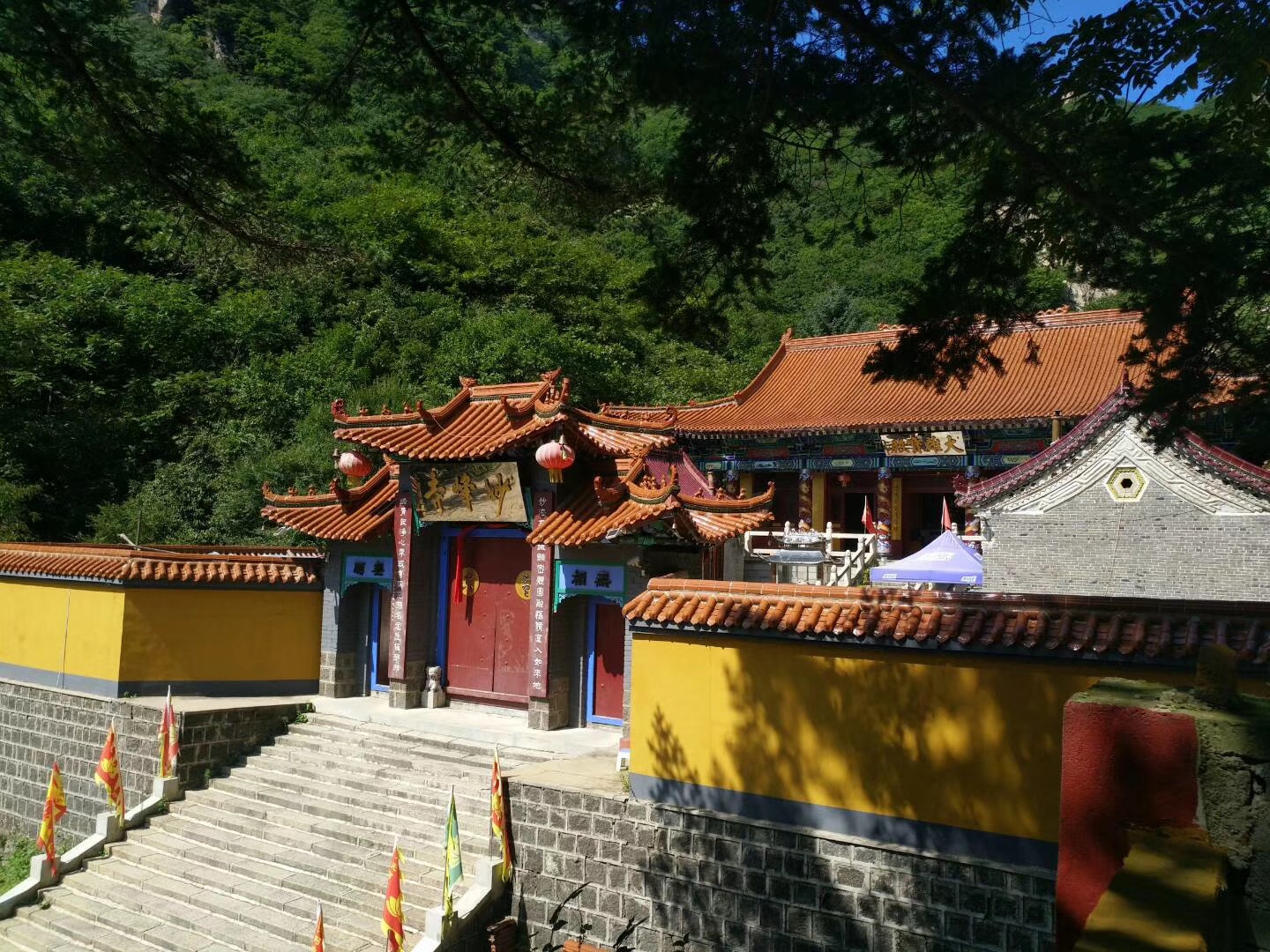 2025鞍山岫岩药山风景区游玩攻略,推荐游玩的时间:半天左右