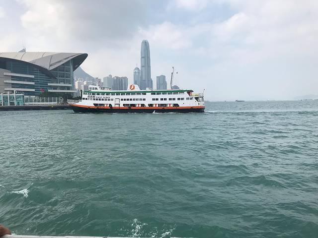 香港回归祖国纪念碑