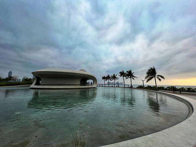 海口云洞图书馆