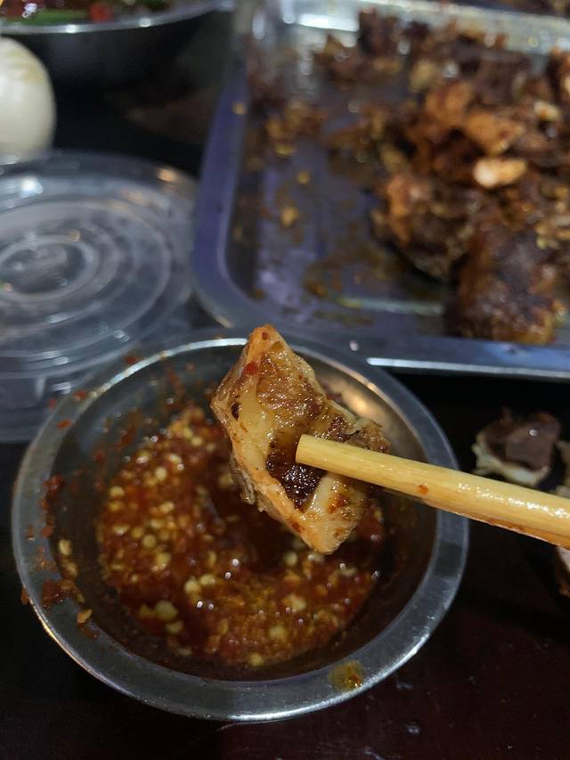 遵义篮球坝洪桥烤鸡(总店)