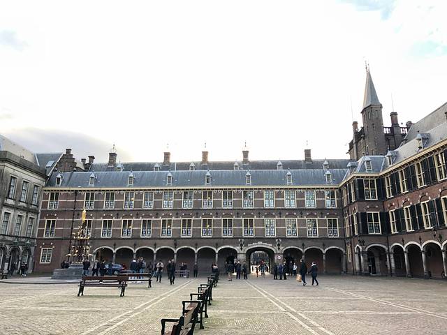 国会大厦与骑士楼