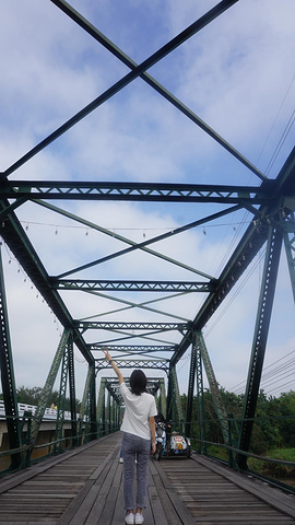 "_二战纪念桥"的评论图片
