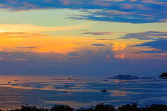 金銮湾沙滩旅游景点图片