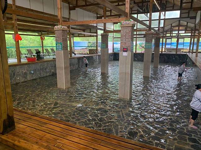 南山驿站旅游温泉度假区