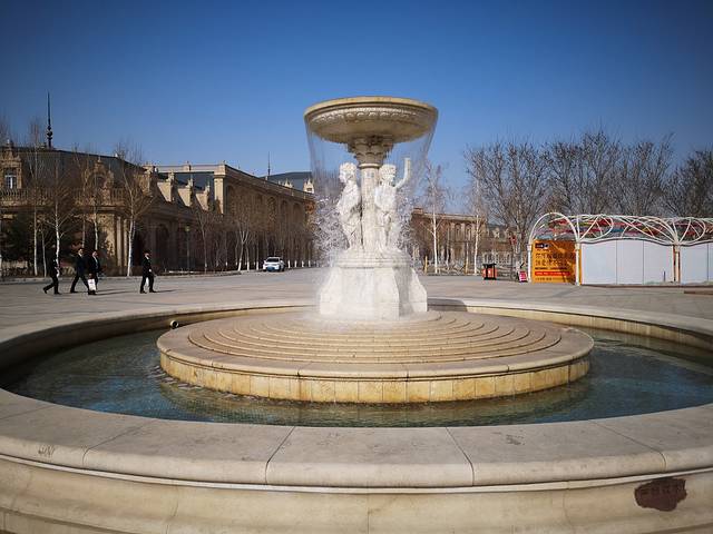 新疆张裕巴保男爵酒庄