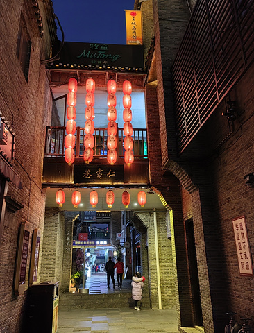 "毗邻靖江王城的东西巷，可是“青龙白虎”的宝地呢！_东西巷"的评论图片