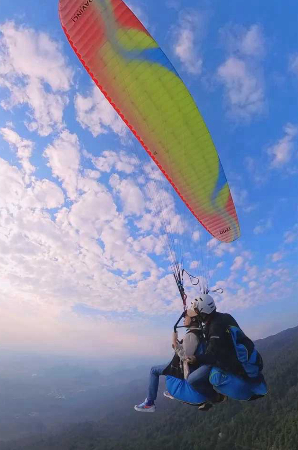 南宁大明山滑翔伞基地实拍图