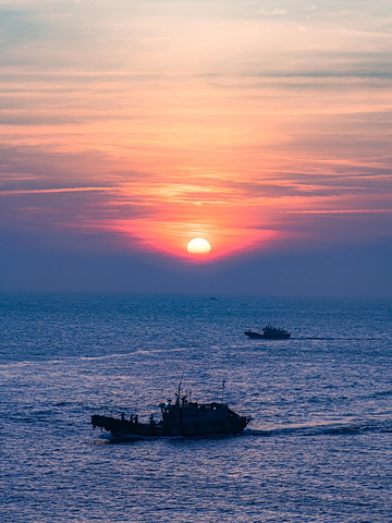 "决定了，我要踏上这个小岛的旅程去追寻那迷人的蓝色大海！🌊_渔山列岛"的评论图片