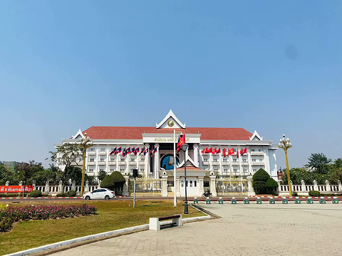 蓝色泻湖旅游景点攻略图