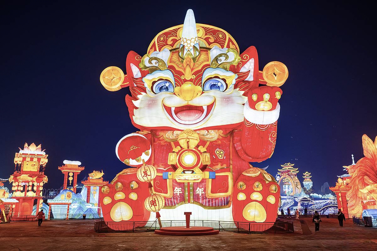 自贡中华彩灯大世界实拍图2